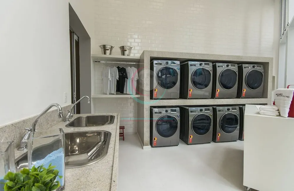 Apartamento, 1 quarto, 28 m² - Foto 2