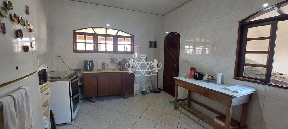 Casa à venda com 3 quartos, 435m² - Foto 3