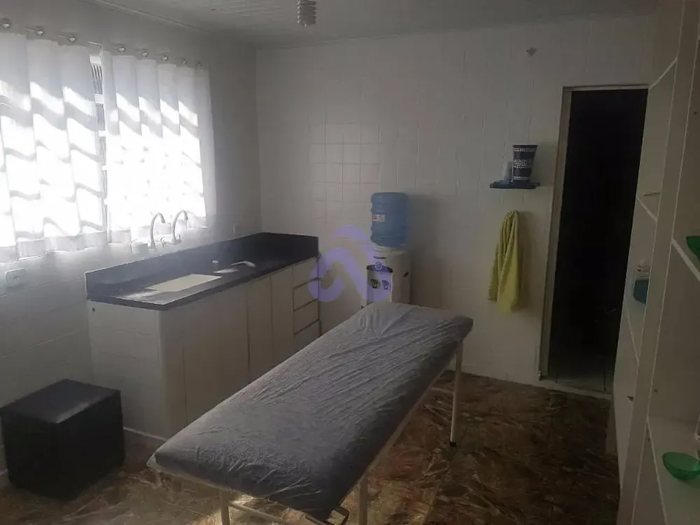 Casa, 3 quartos, 300 m² - Foto 2