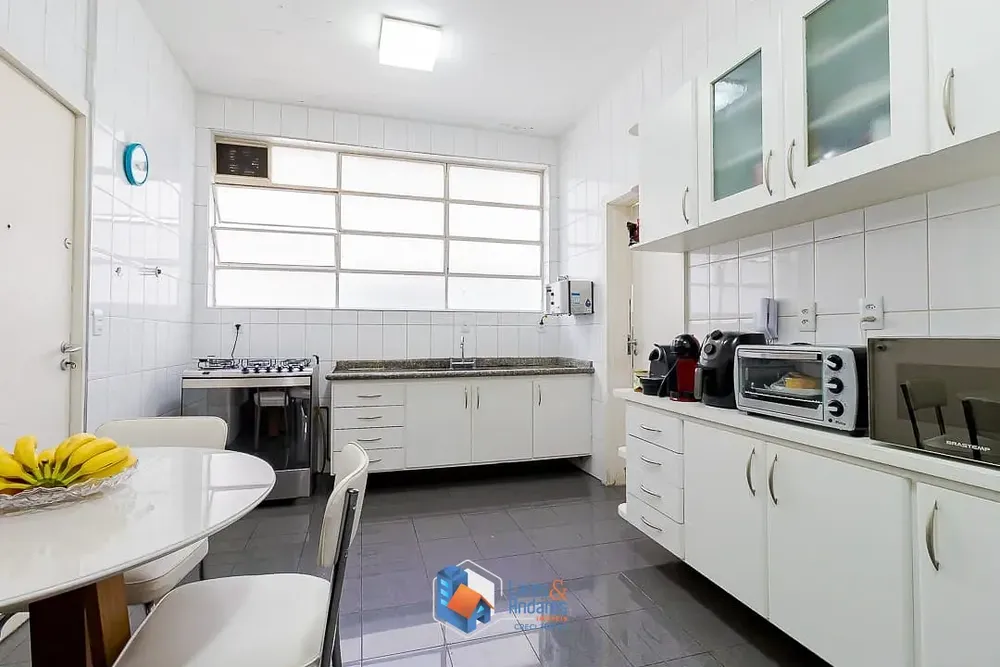 Apartamento, 3 quartos, 141 m² - Foto 1