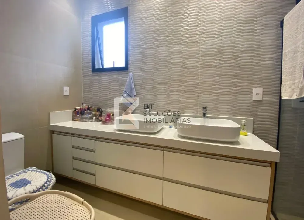 Chácara, 3 quartos, 1000 m² - Foto 1