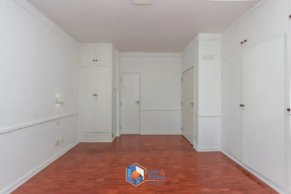 Apartamento, 3 quartos, 162 m² - Foto 2