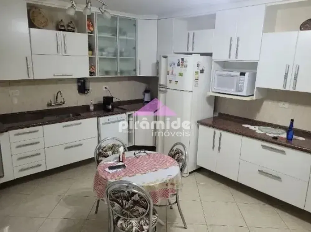 Casa, 3 quartos, 180 m² - Foto 7