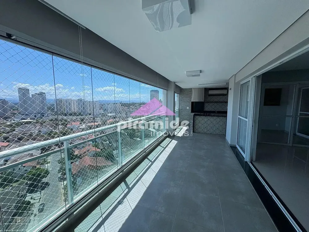 Apartamento, 4 quartos, 233 m² - Foto 1