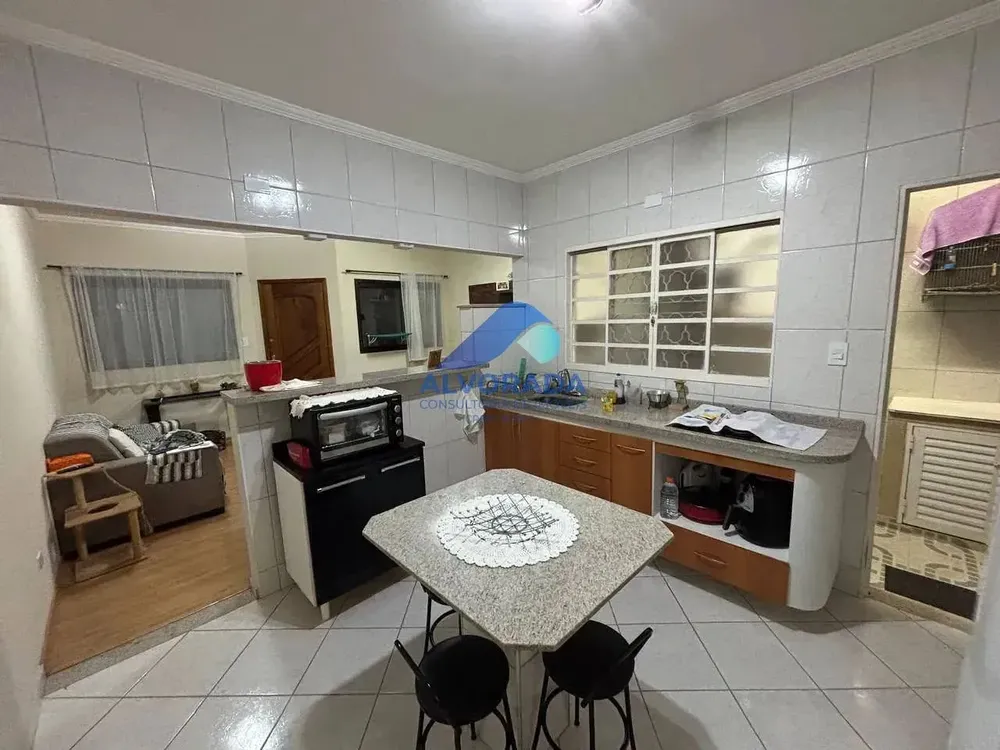 Casa, 2 quartos, 80 m² - Foto 1