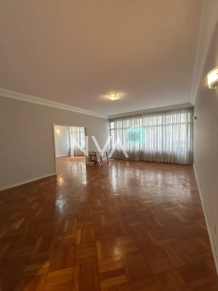 Apartamento, 3 quartos, 230 m² - Foto 1