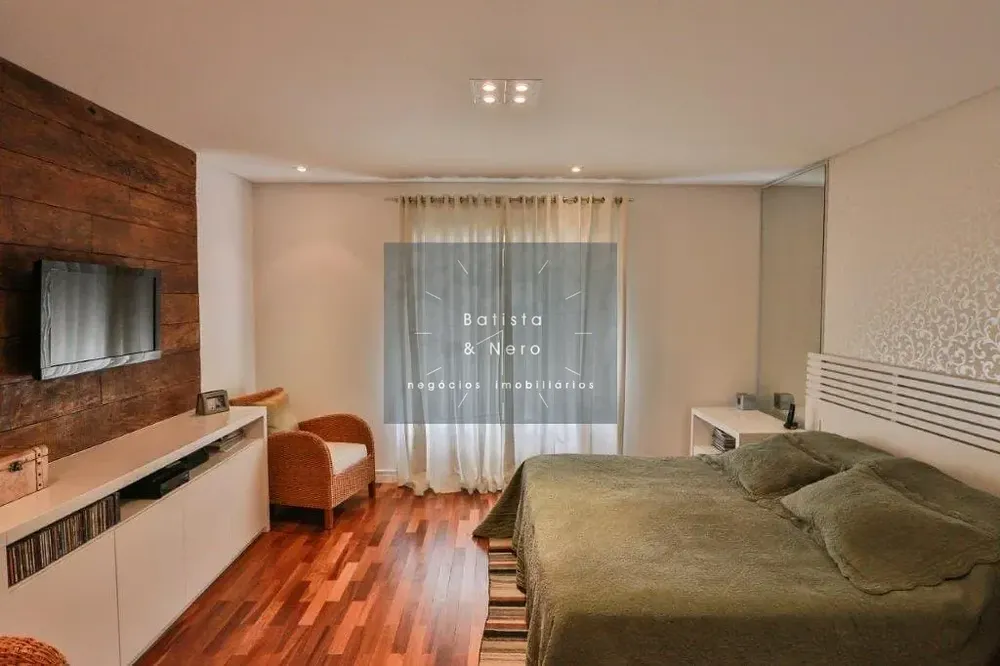 Apartamento, 3 quartos, 260 m² - Foto 1