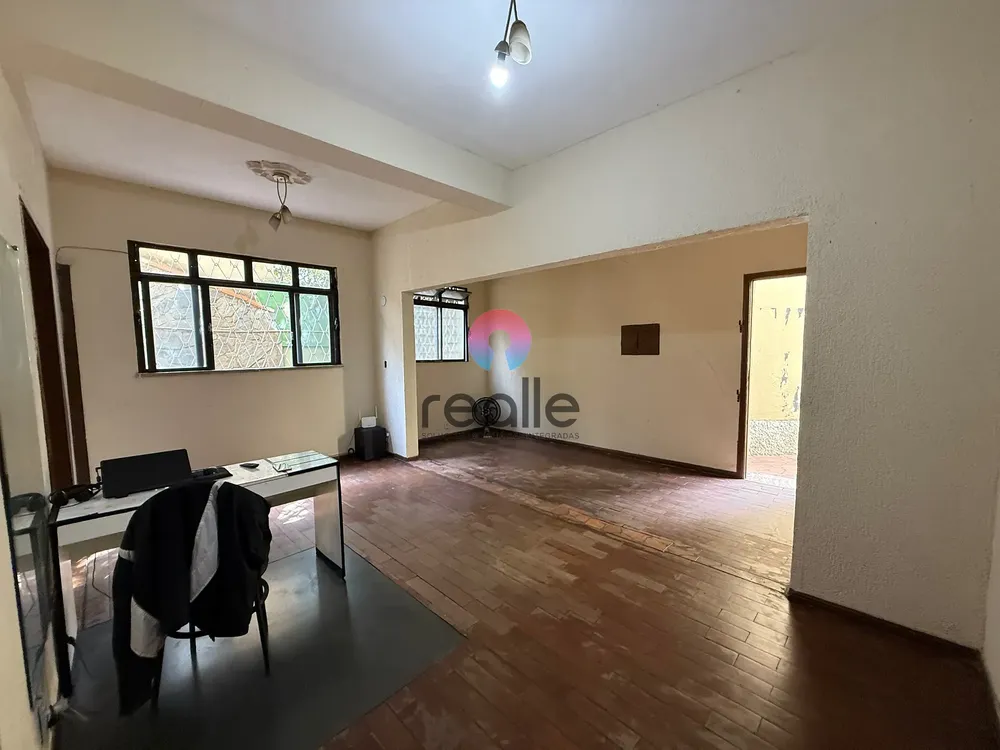 Casa, 1 quarto, 237 m² - Foto 3