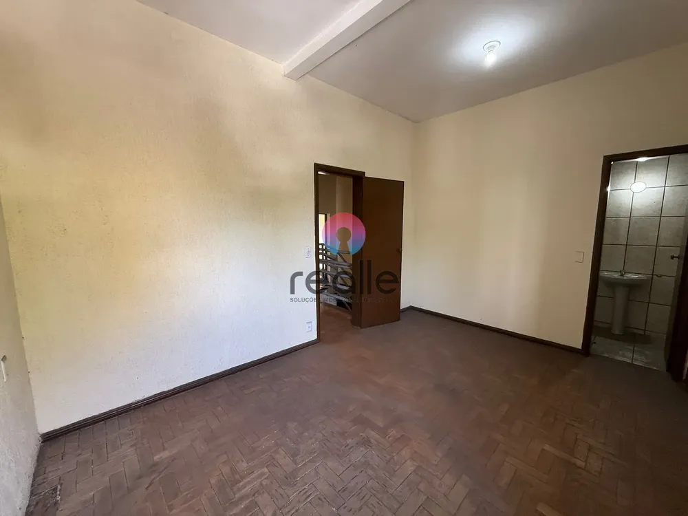 Casa, 1 quarto, 237 m² - Foto 8
