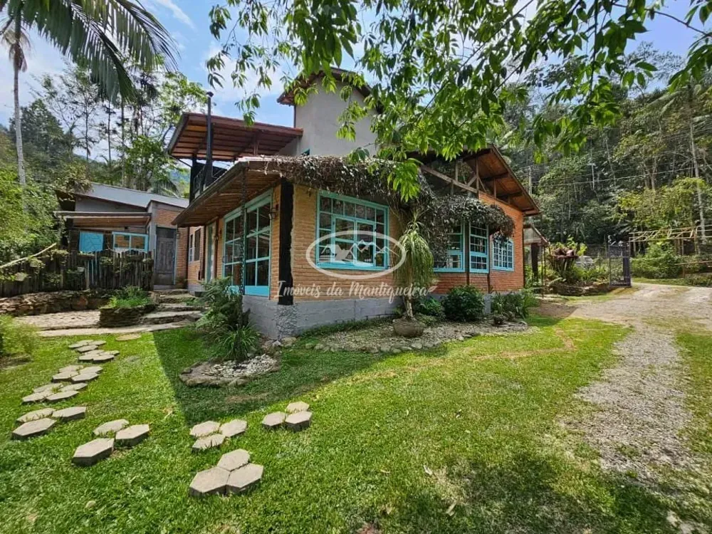 Casa, 3 quartos, 224 m² - Foto 1