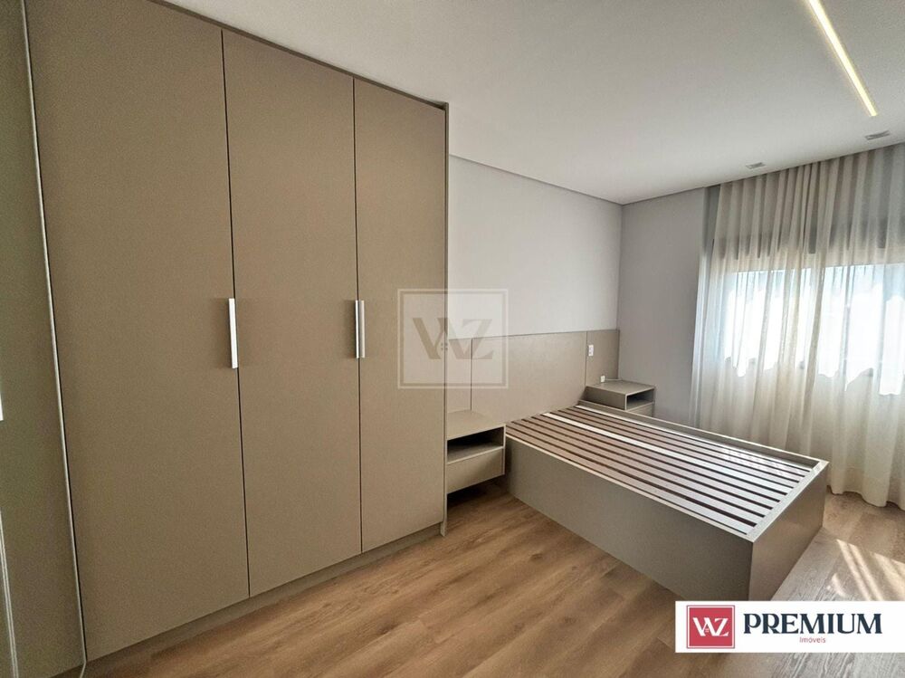Apartamento à venda com 3 quartos, 199m² - Foto 3