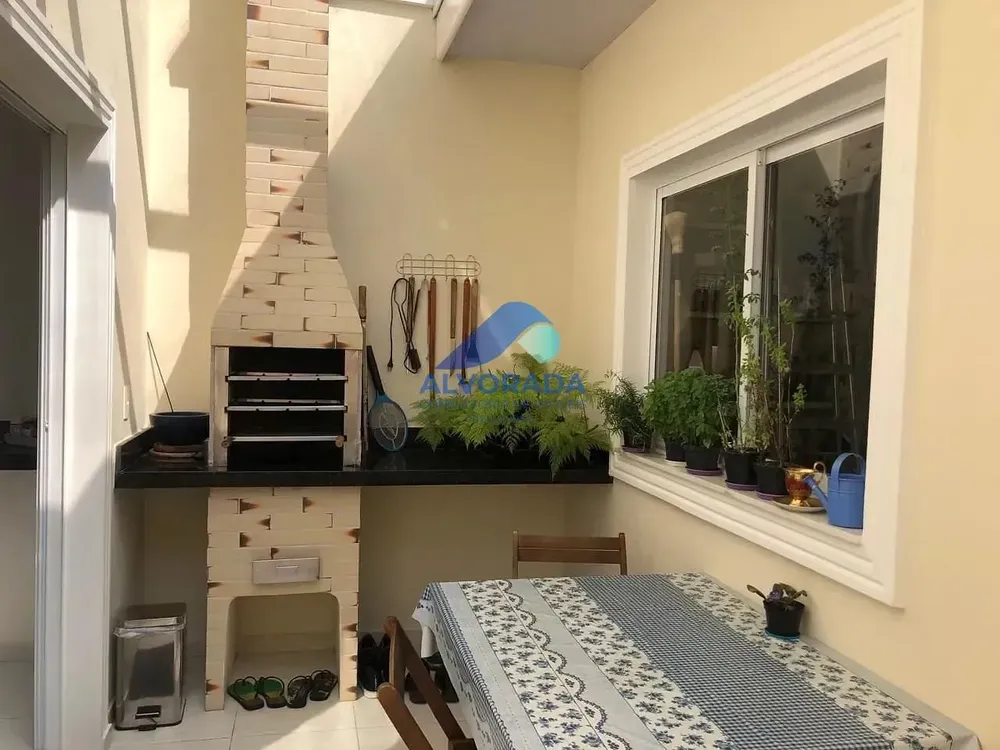 Sobrado, 3 quartos, 160 m² - Foto 1