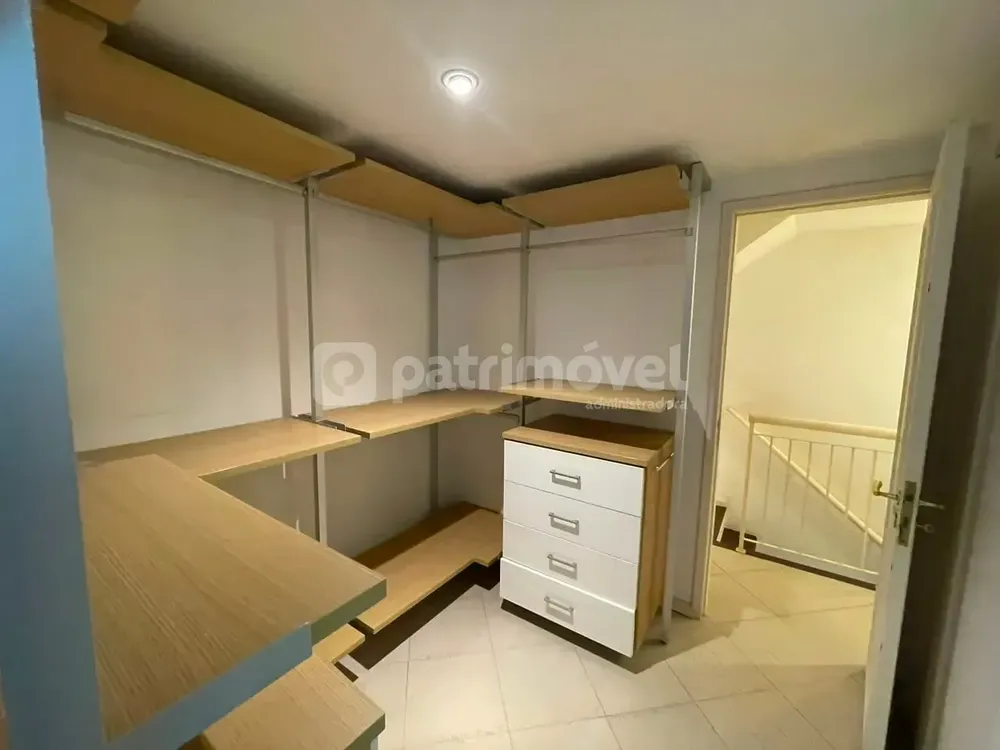 Casa, 4 quartos, 250 m² - Foto 24