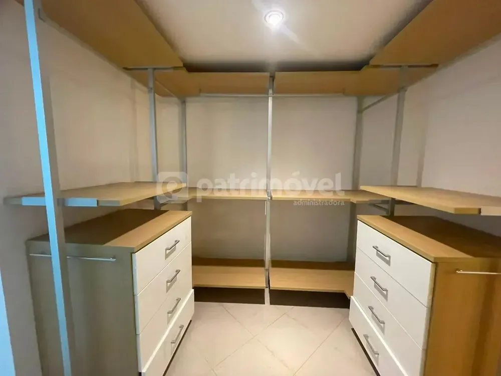 Casa, 4 quartos, 250 m² - Foto 21