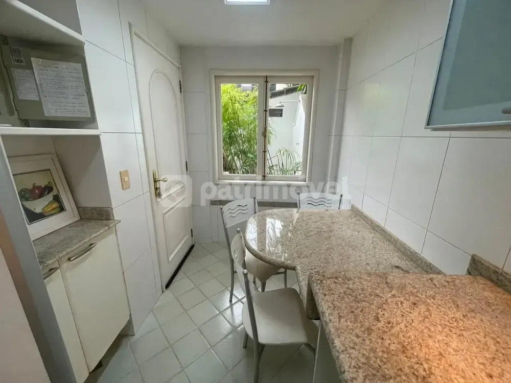 Casa, 4 quartos, 250 m² - Foto 8