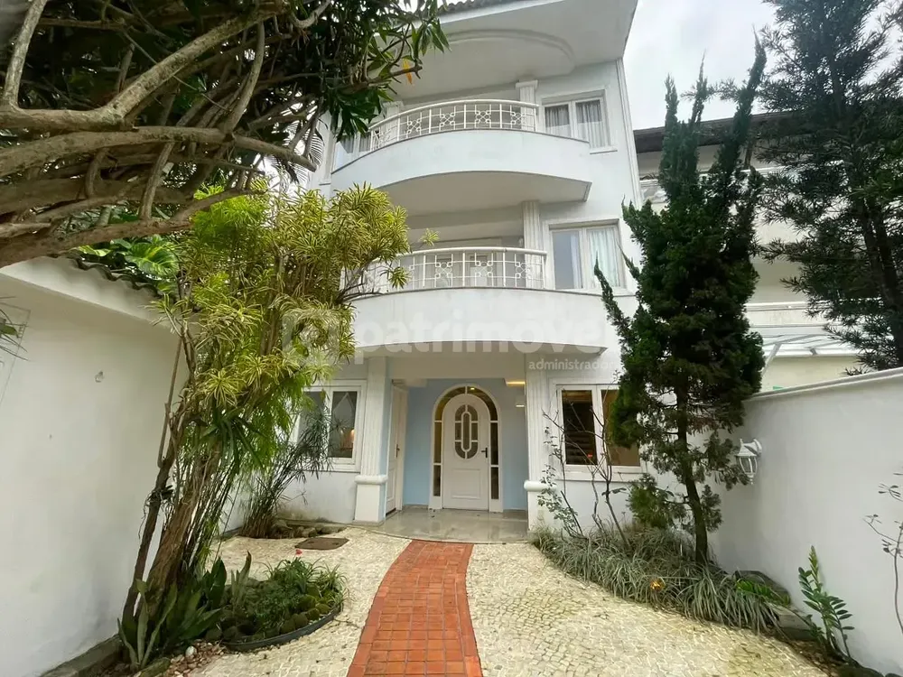 Casa, 4 quartos, 250 m² - Foto 38