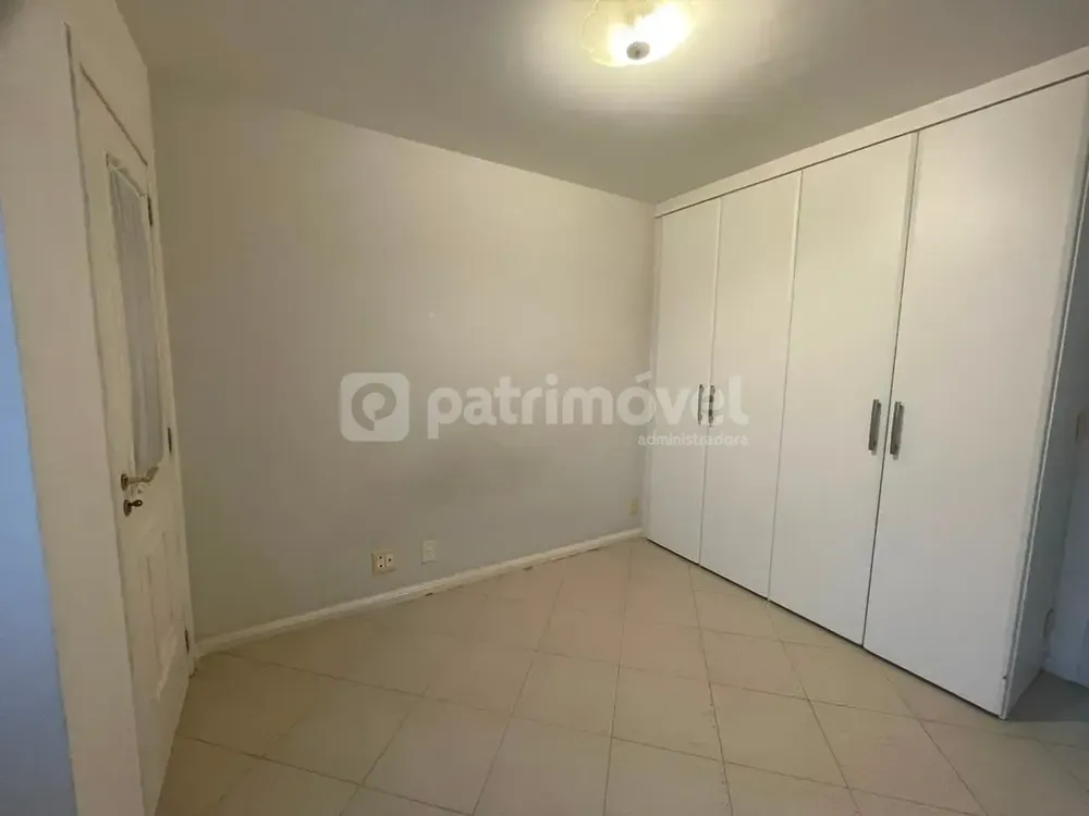 Casa, 4 quartos, 250 m² - Foto 32