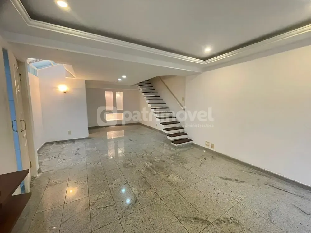 Casa, 4 quartos, 250 m² - Foto 4