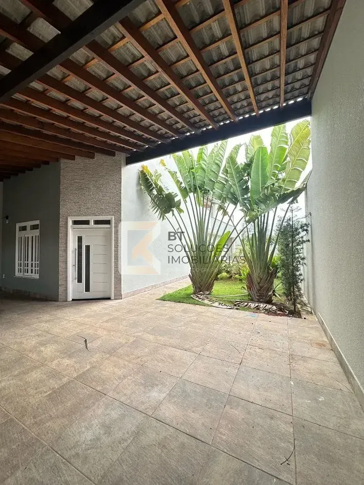 Casa, 2 quartos, 204 m² - Foto 1