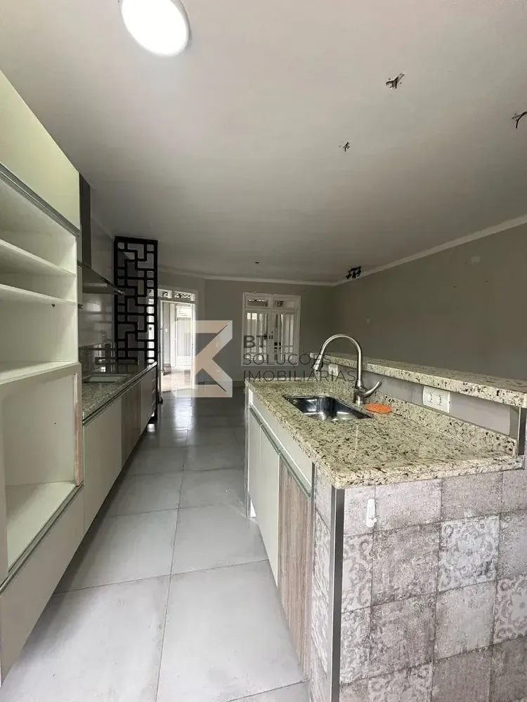 Casa, 2 quartos, 204 m² - Foto 3