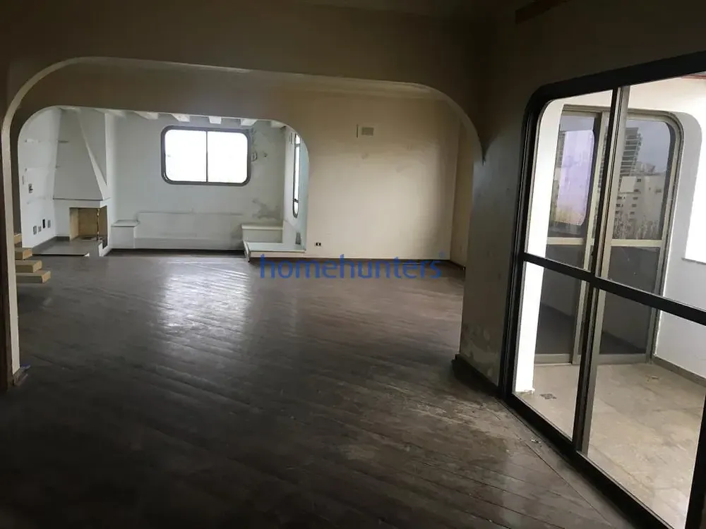 Apartamento, 3 quartos, 335 m² - Foto 2