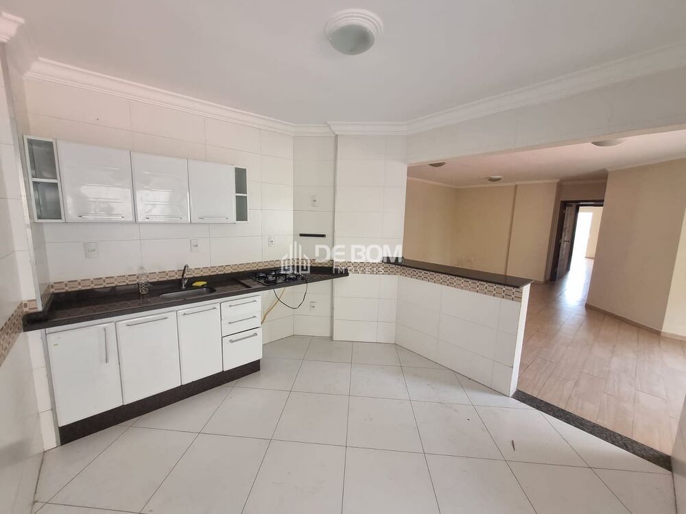 Apartamento à venda com 3 quartos, 115m² - Foto 4