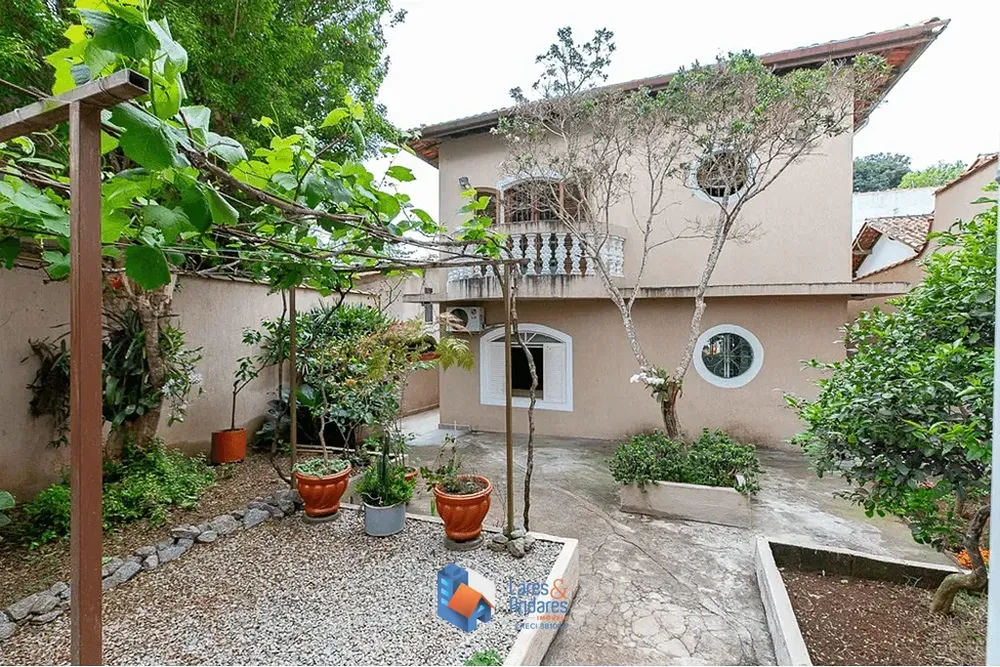 Casa, 7 quartos, 364 m² - Foto 1