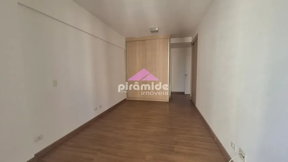 Apartamento, 3 quartos, 156 m² - Foto 2