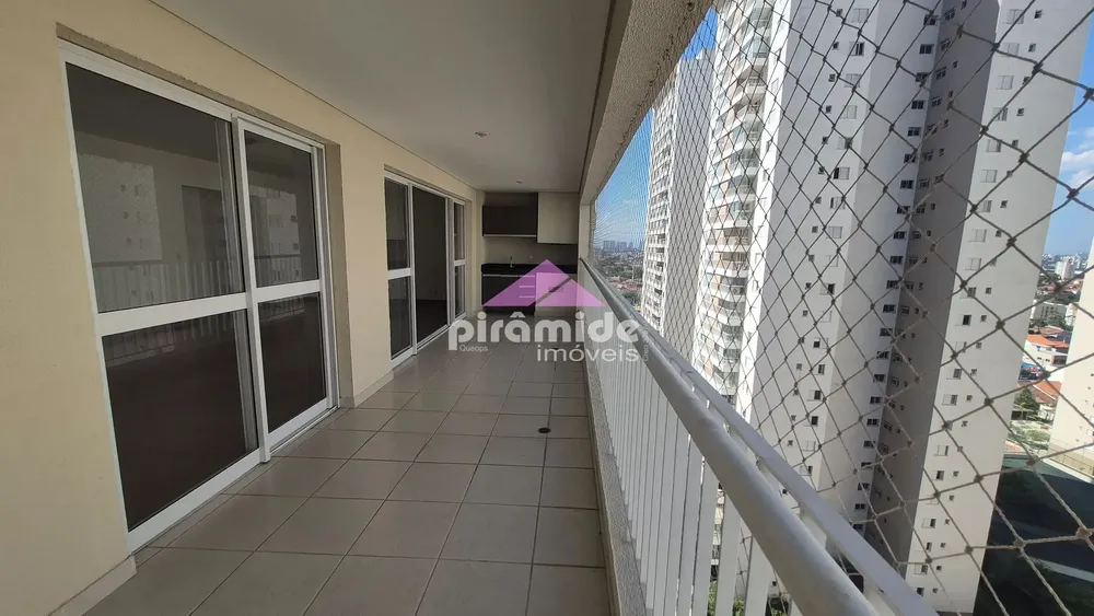 Apartamento, 3 quartos, 156 m² - Foto 4