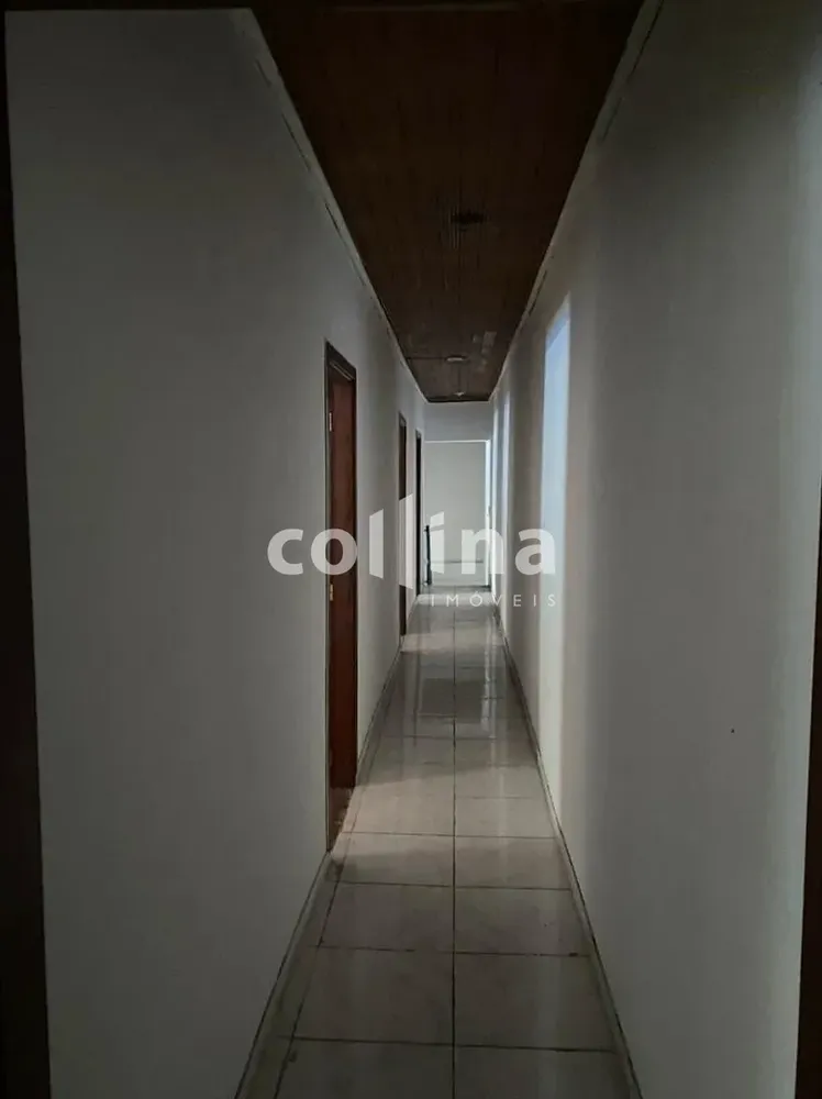 Casa, 4 quartos, 317 m² - Foto 3