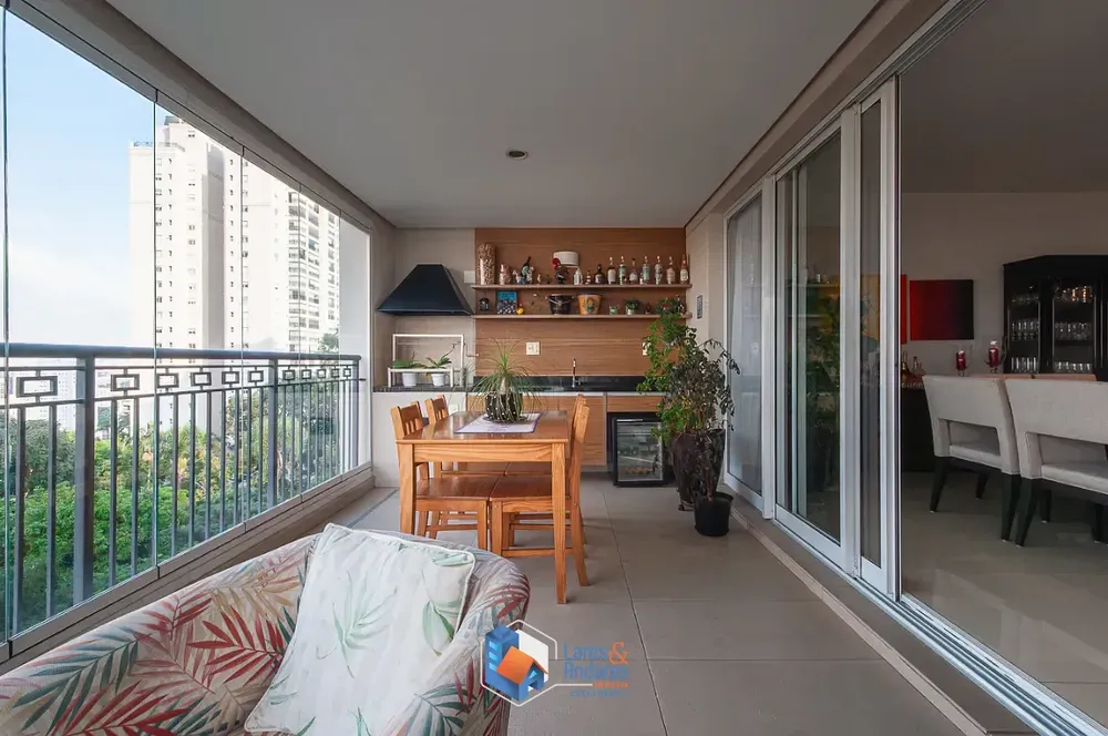 Apartamento, 3 quartos, 170 m² - Foto 2