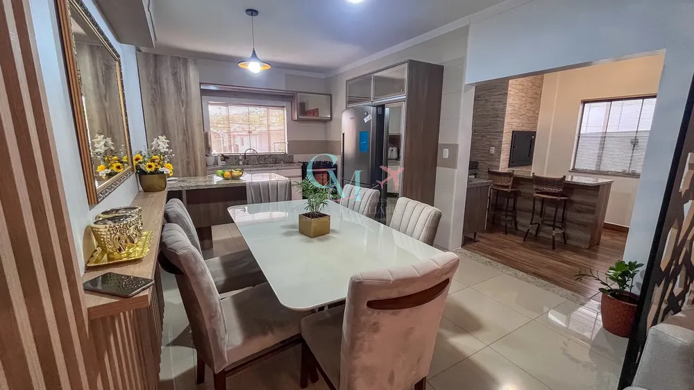 Casa, 3 quartos, 163 m² - Foto 4