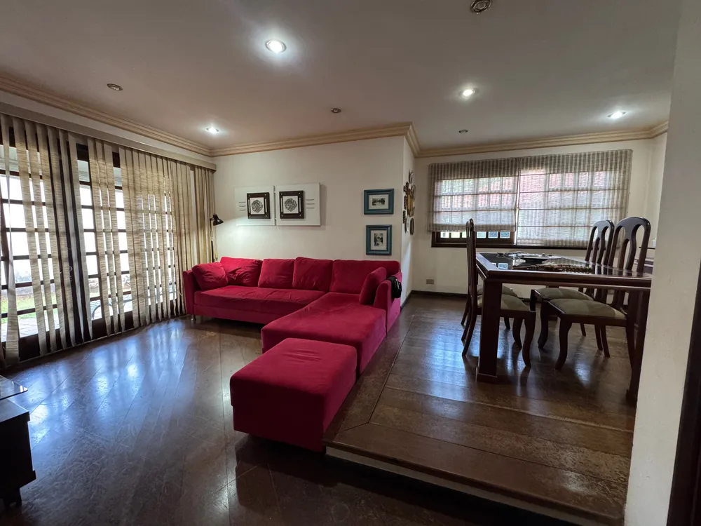 Casa, 3 quartos, 231 m² - Foto 3