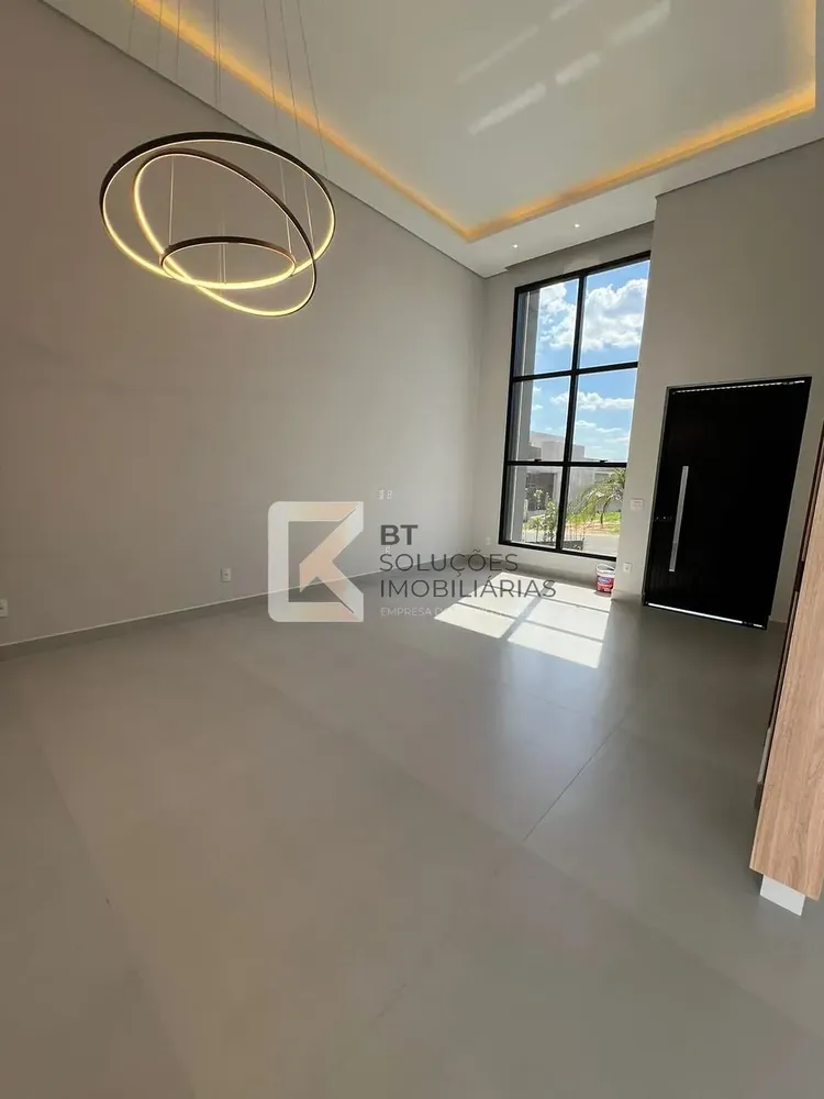 Casa, 3 quartos, 195 m² - Foto 1