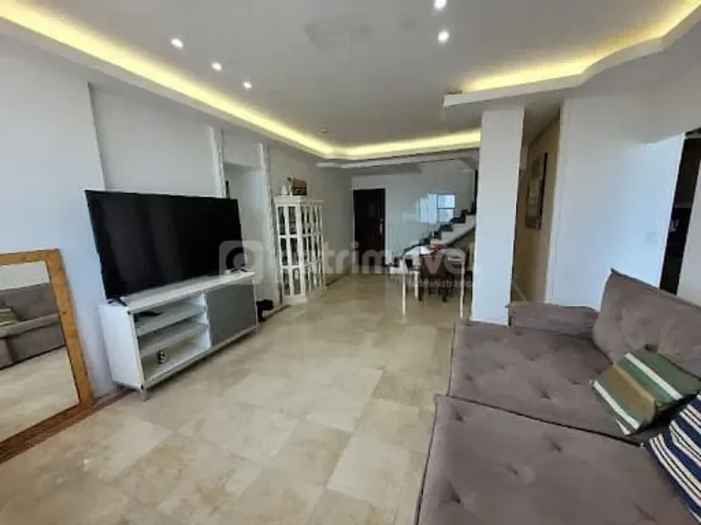 Cobertura, 3 quartos, 190 m² - Foto 2