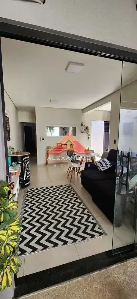Casa, 2 quartos, 69 m² - Foto 1