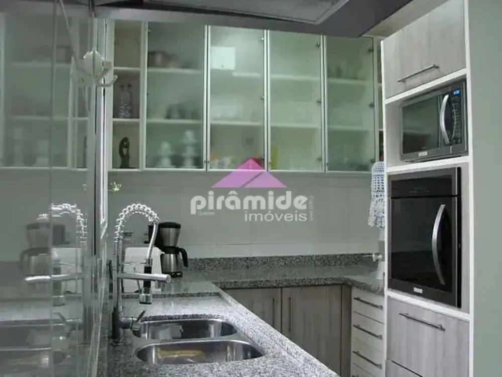 Apartamento, 3 quartos, 176 m² - Foto 4