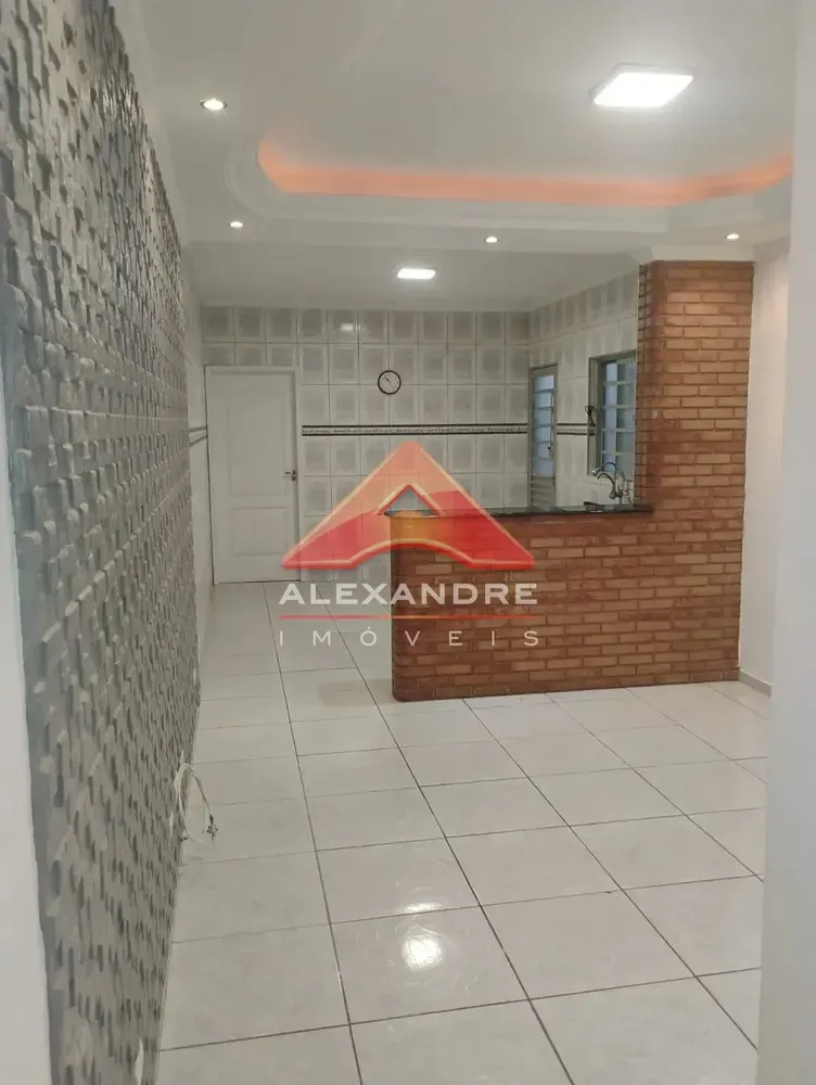Casa, 2 quartos, 112 m² - Foto 1