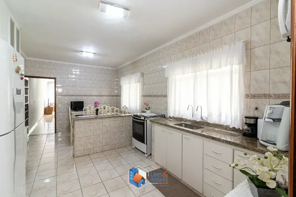 Sobrado, 3 quartos, 200 m² - Foto 3