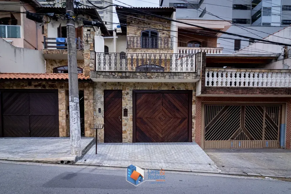 Sobrado, 3 quartos, 200 m² - Foto 1