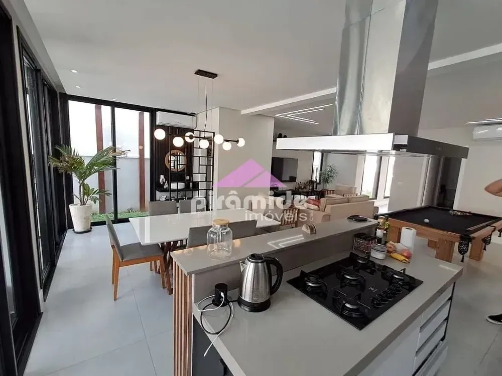 Casa, 4 quartos, 251 m² - Foto 4