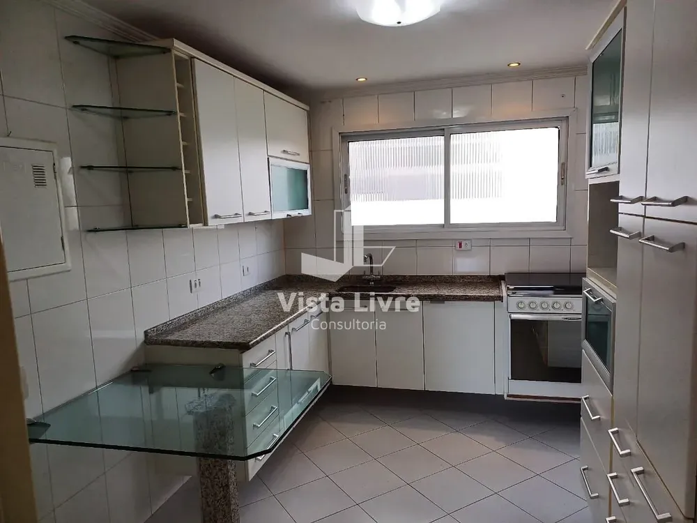 Cobertura, 3 quartos, 230 m² - Foto 2