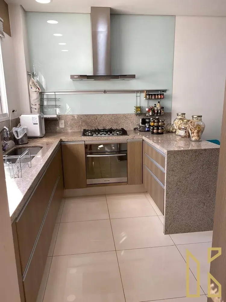 Apartamento, 3 quartos, 200 m² - Foto 2