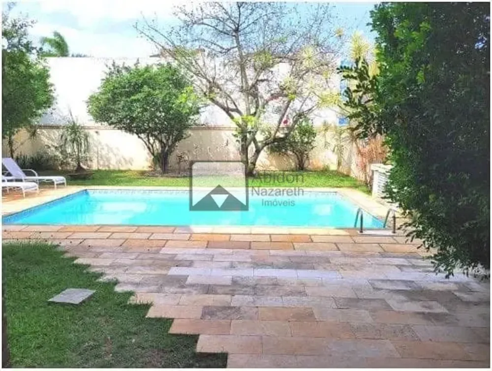 Casa, 3 quartos, 300 m² - Foto 23
