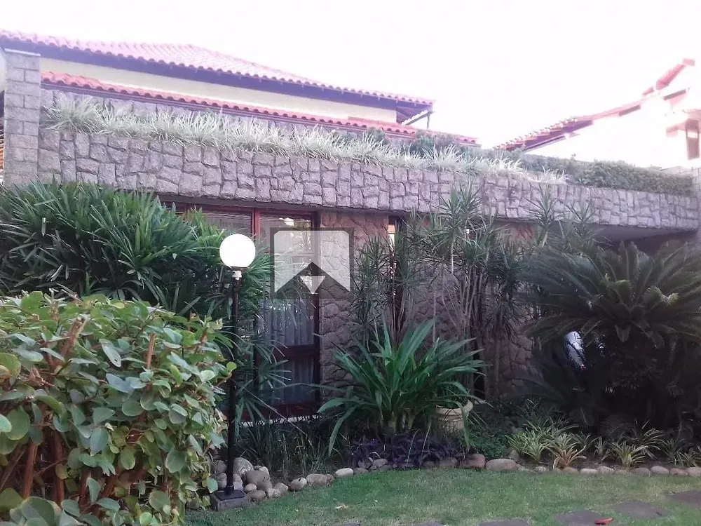 Casa, 5 quartos, 270 m² - Foto 4
