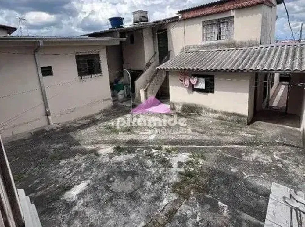 Casa, 3 quartos, 183 m² - Foto 2