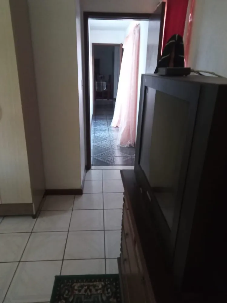 Casa, 3 quartos, 170 m² - Foto 2