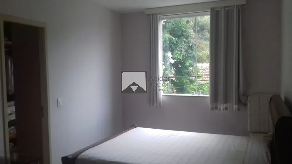 Casa, 4 quartos, 250 m² - Foto 2