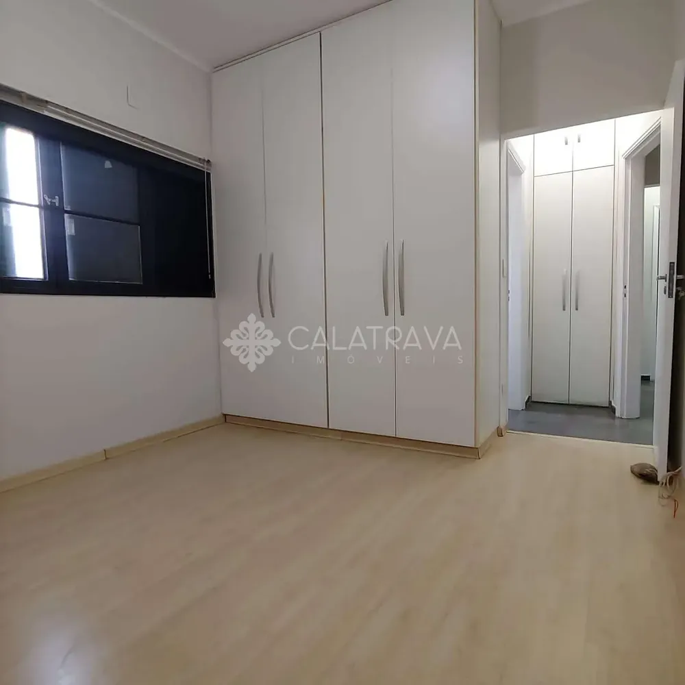 Casa, 3 quartos, 184 m² - Foto 1