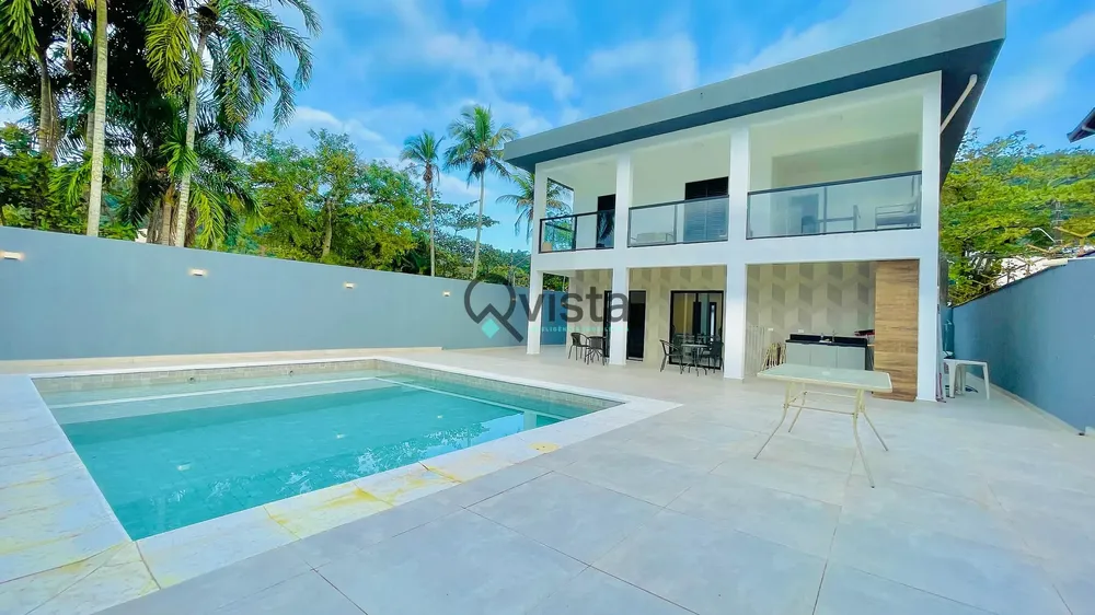 Casa, 3 quartos, 250 m² - Foto 4